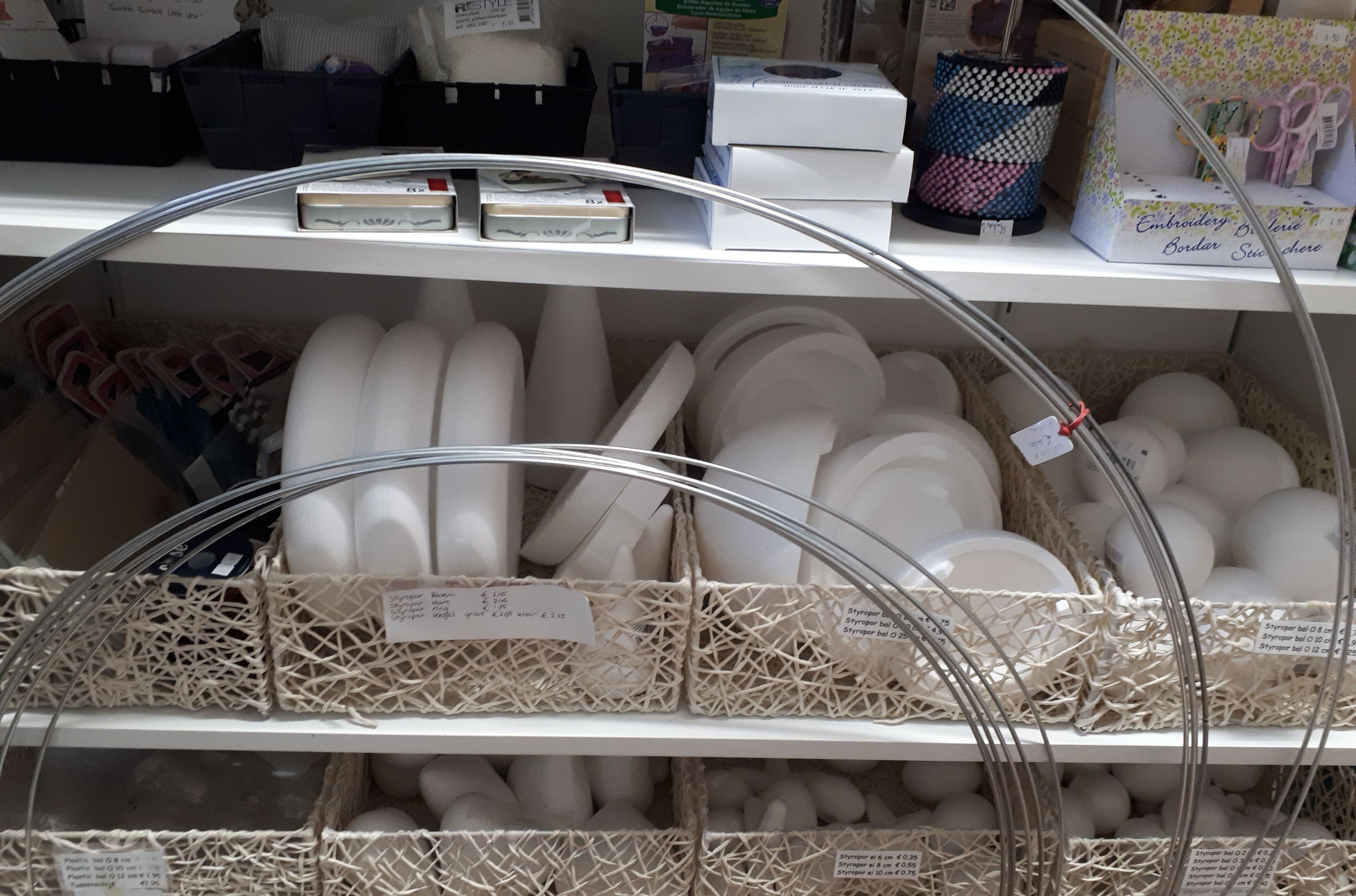 Groot aanbod hobbymateriaal